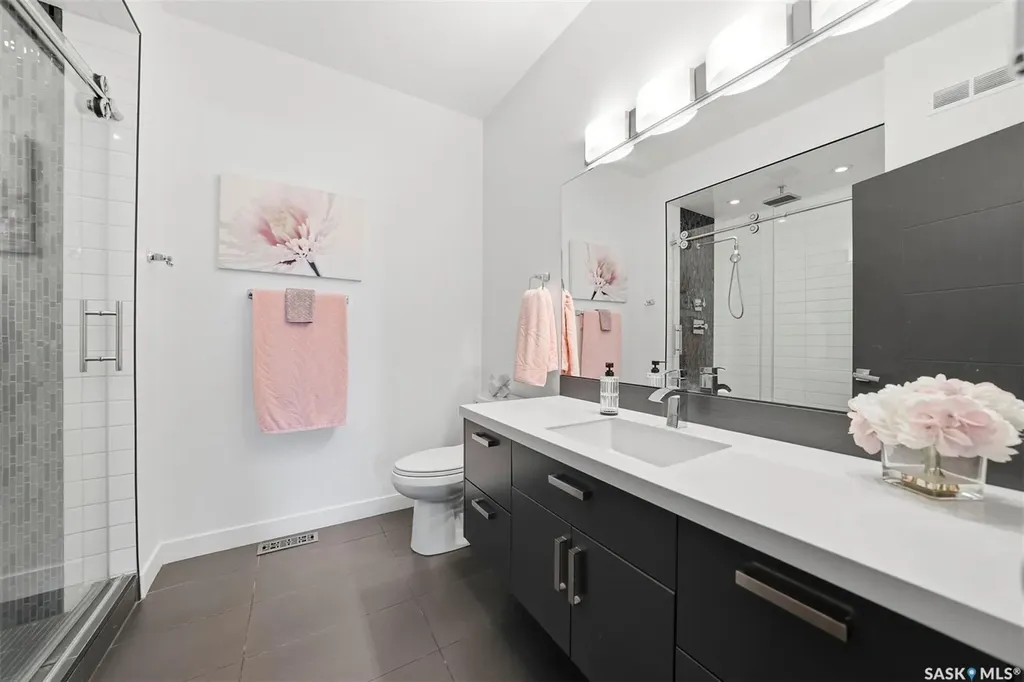 727 1st Avenue N Warman SK S0K 4S2