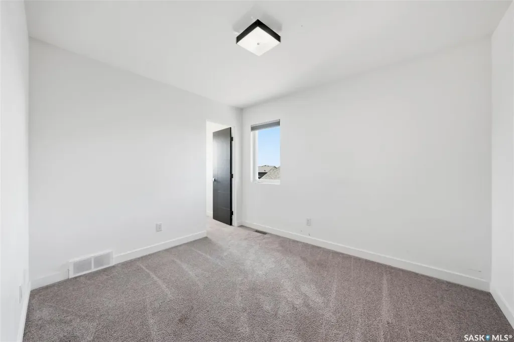 727 1st Avenue N Warman SK S0K 4S2