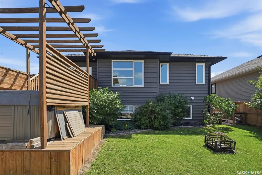 727 1st Avenue N Warman SK S0K 4S2