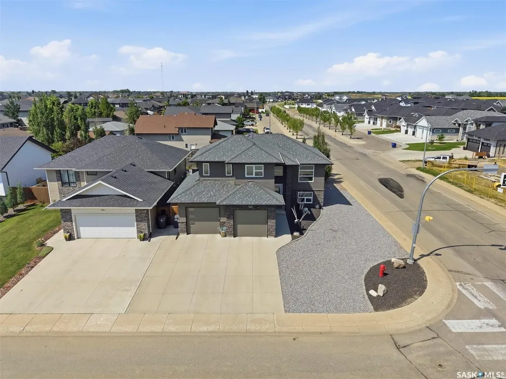 727 1st Avenue N Warman SK S0K 4S2