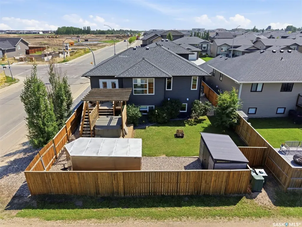 727 1st Avenue N Warman SK S0K 4S2
