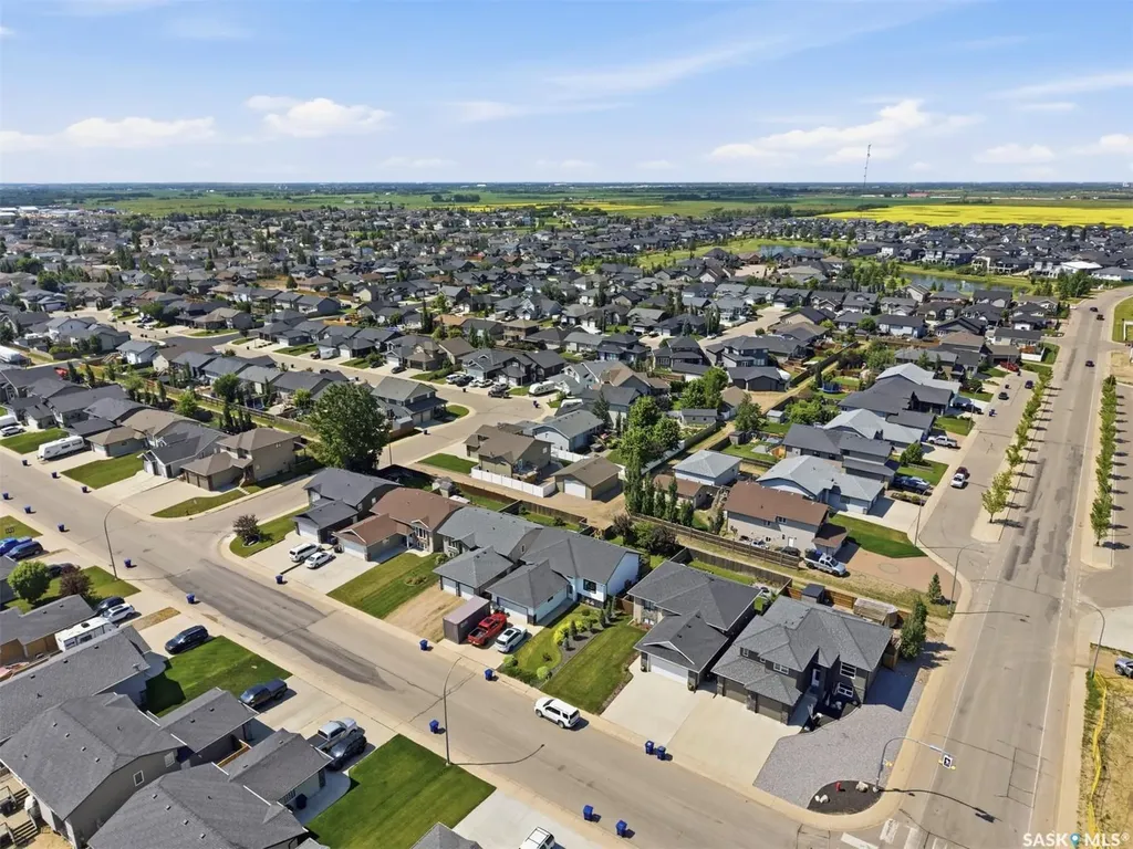 727 1st Avenue N Warman SK S0K 4S2