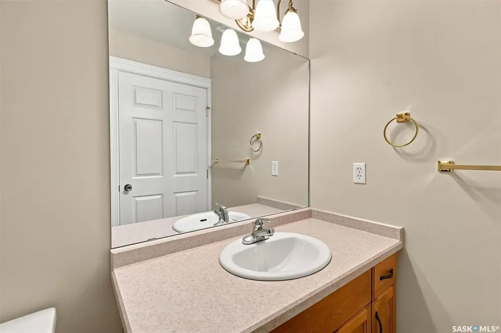 841 Martens Crescent Martensville SK S0K 2A0