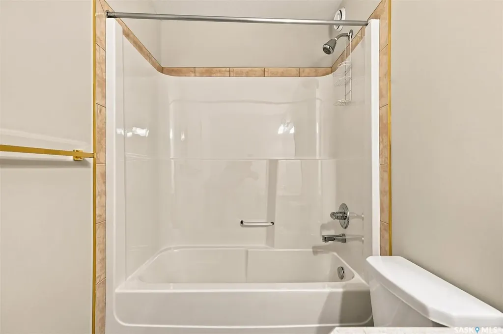 841 Martens Crescent Martensville SK S0K 2A0