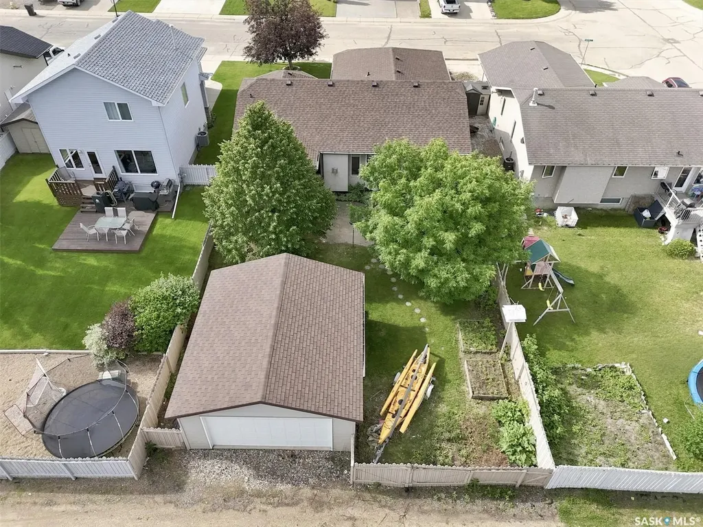 841 Martens Crescent Martensville SK S0K 2A0
