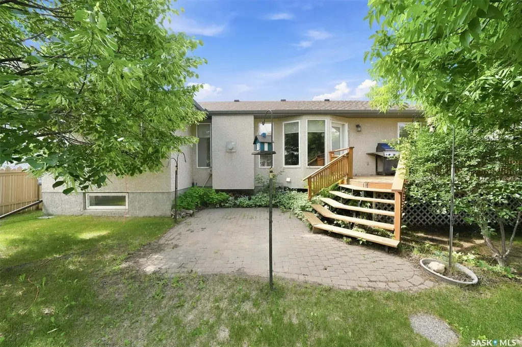 841 Martens Crescent Martensville SK S0K 2A0