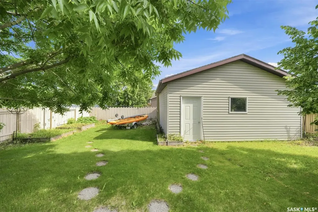 841 Martens Crescent Martensville SK S0K 2A0