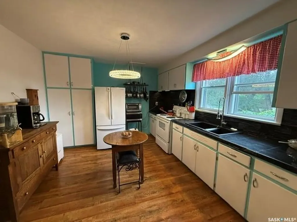 428 Third Street Kamsack SK S0A 1S0