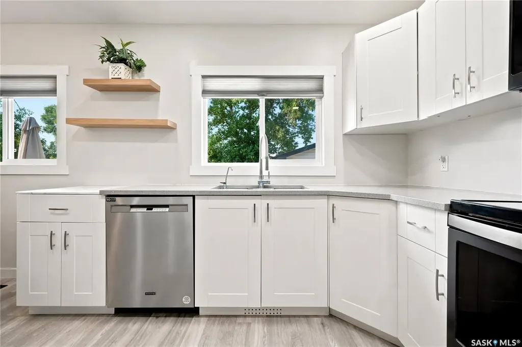 214 Pierce Street Strasbourg SK S0G 4V0