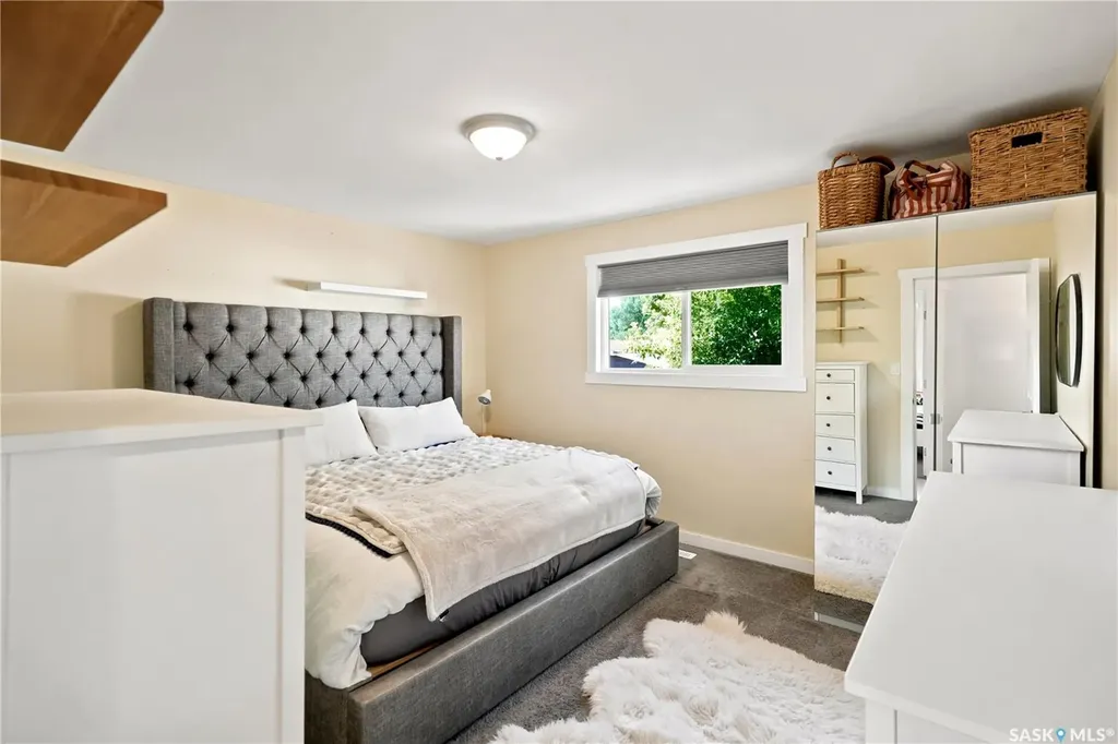 214 Pierce Street Strasbourg SK S0G 4V0