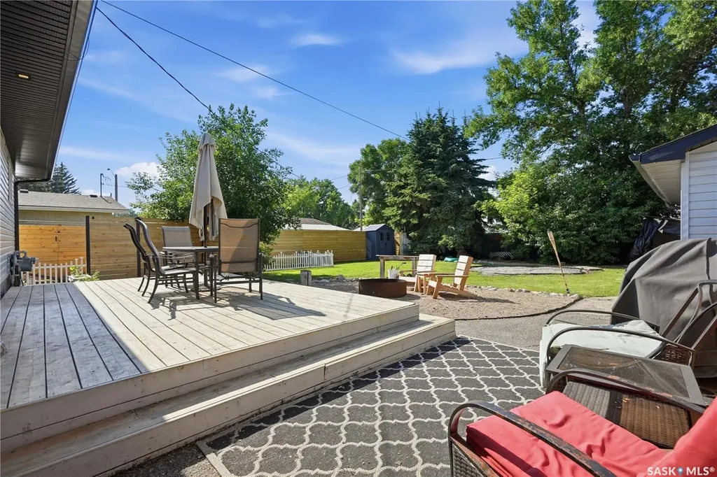 214 Pierce Street Strasbourg SK S0G 4V0