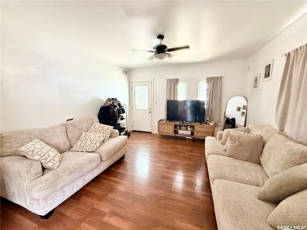 971 109th Street North Battleford SK S9A 2E1