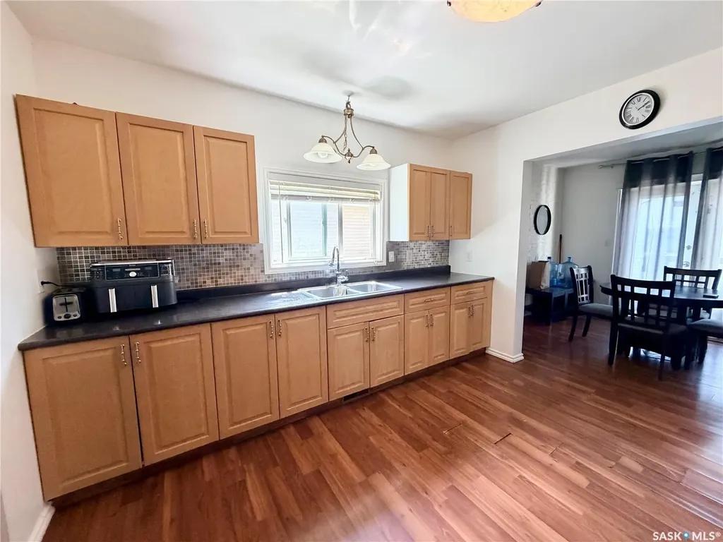 971 109th Street North Battleford SK S9A 2E1
