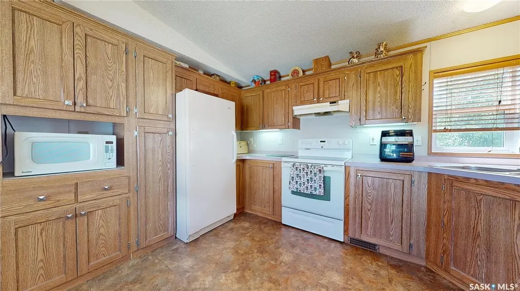 3A Fletcher Street Maple Creek Rm No. 111 SK S0N 1N0