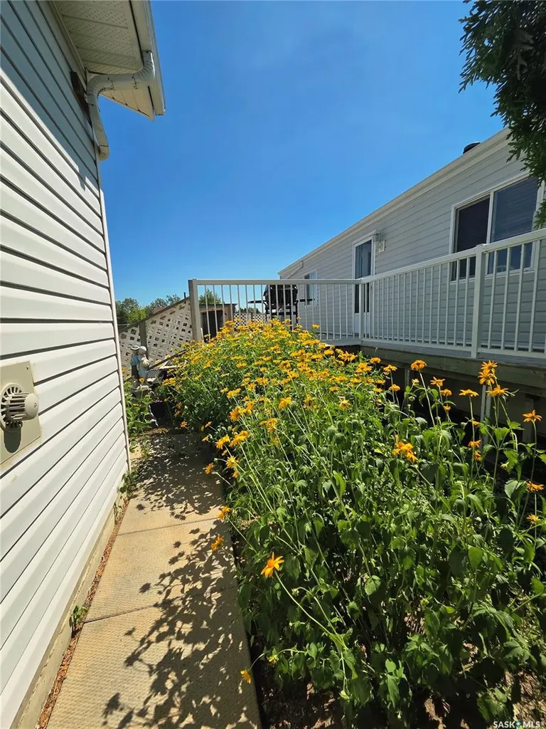 3A Fletcher Street Maple Creek Rm No. 111 SK S0N 1N0