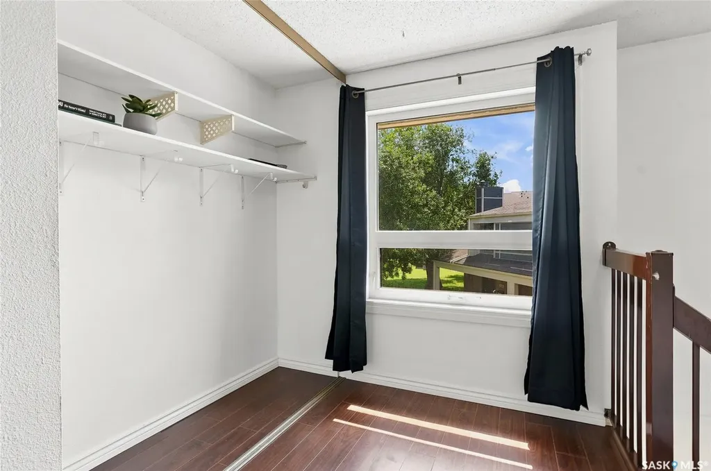 425 115th Street E Saskatoon SK S7N 2E5