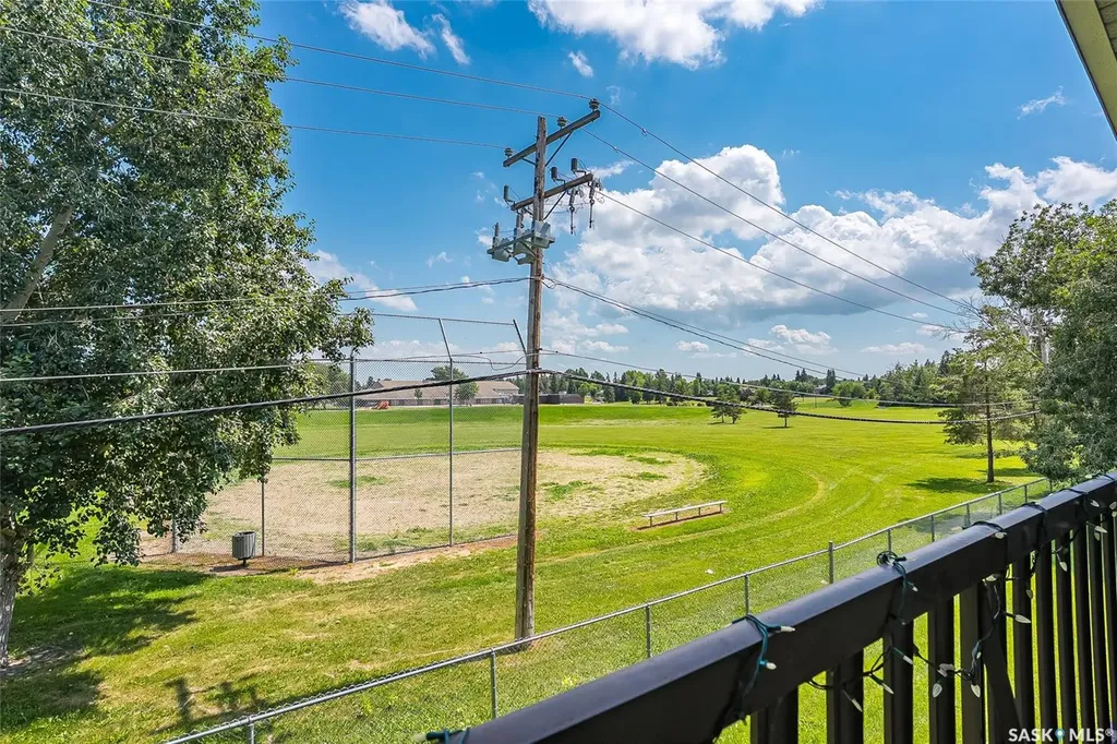 425 115th Street E Saskatoon SK S7N 2E5