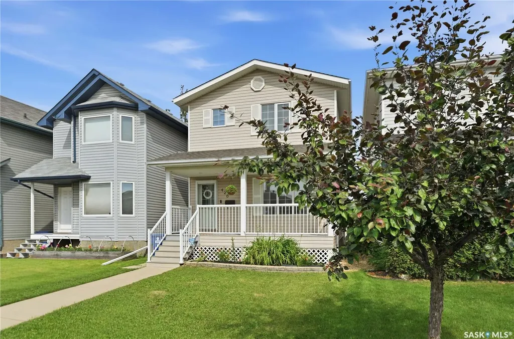 426 Rutherford Crescent Saskatoon SK S7N 4X7