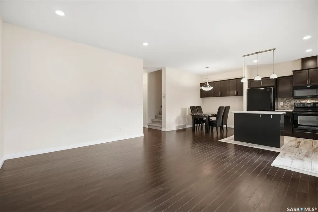 315 Zary Road Saskatoon SK S7W 0N9