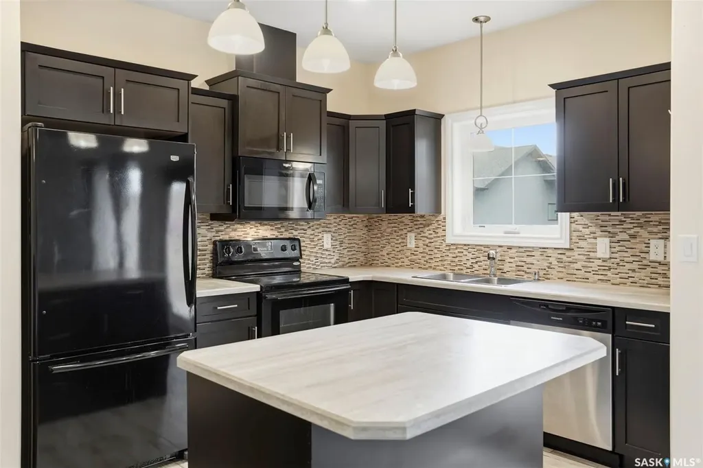 315 Zary Road Saskatoon SK S7W 0N9