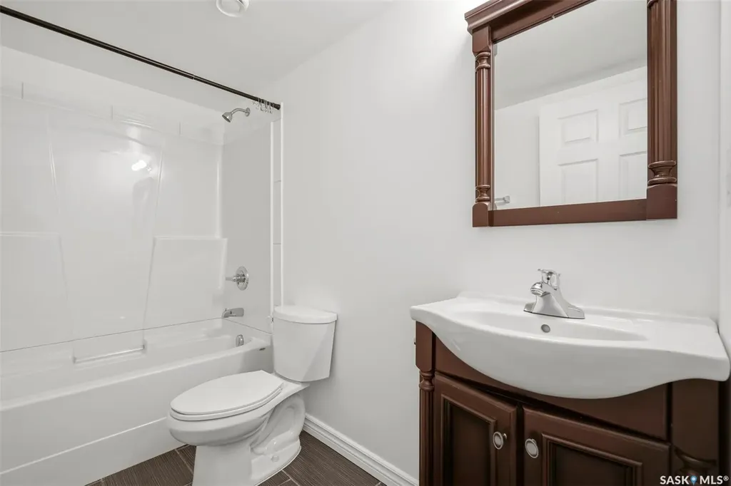 315 Zary Road Saskatoon SK S7W 0N9