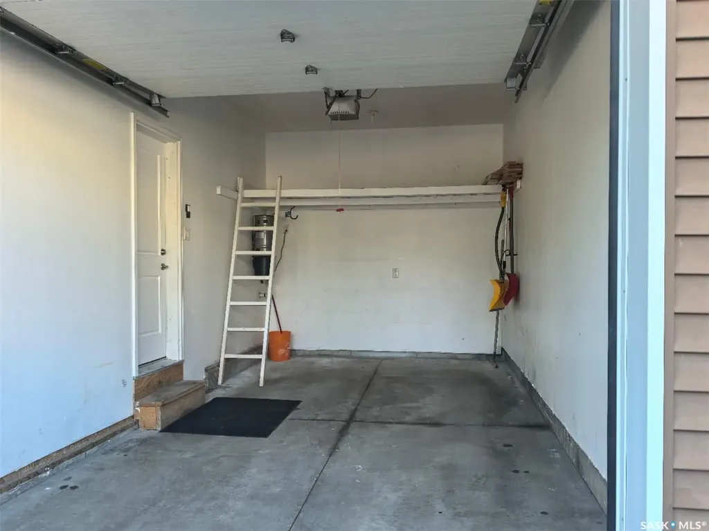 315 Zary Road Saskatoon SK S7W 0N9