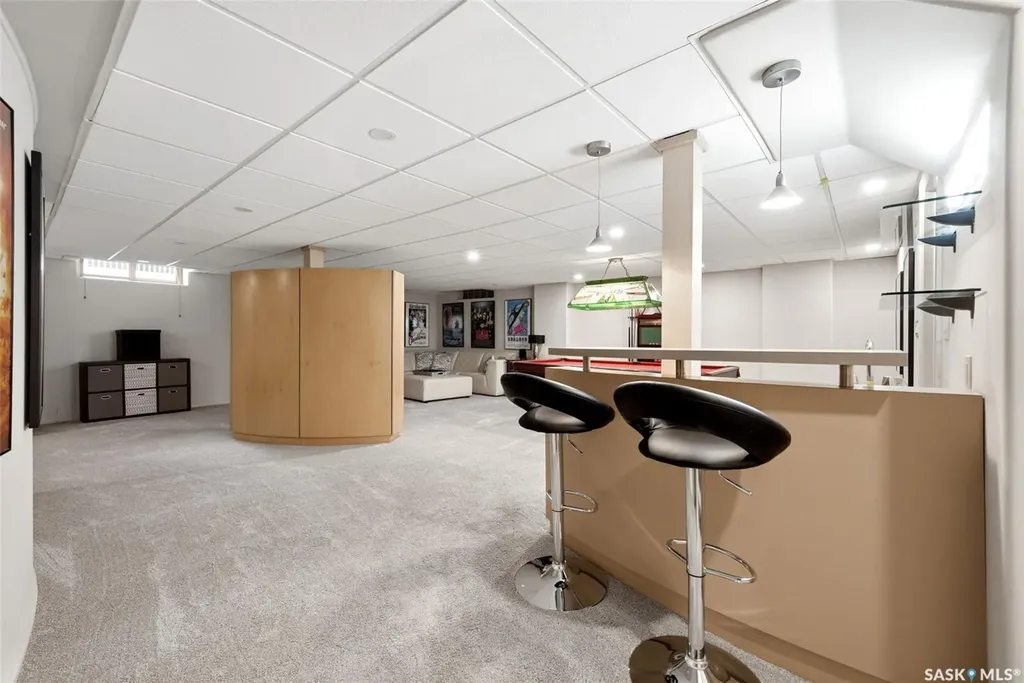 2950 Albert Street Regina SK S4S 3N6