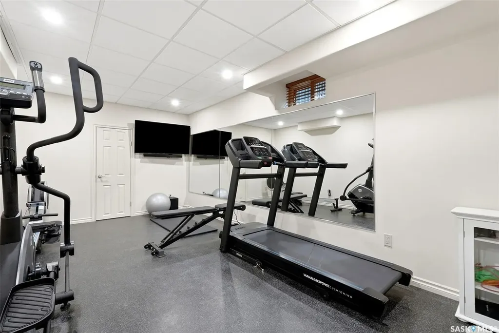 2950 Albert Street Regina SK S4S 3N6