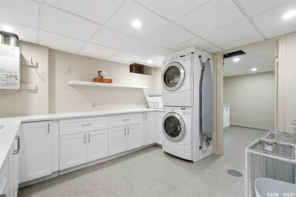 2950 Albert Street Regina SK S4S 3N6