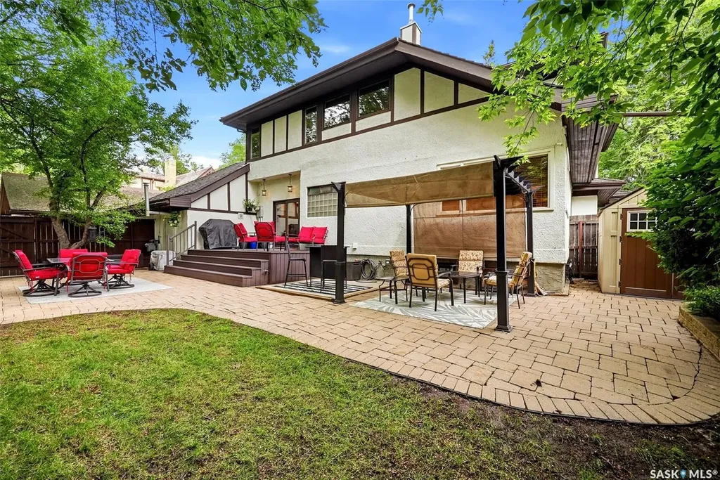2950 Albert Street Regina SK S4S 3N6