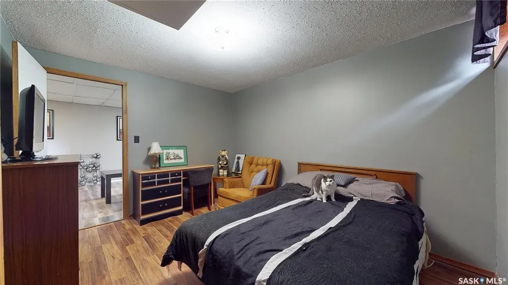 1358 Lakewood Crescent N Regina SK S4X 3H3