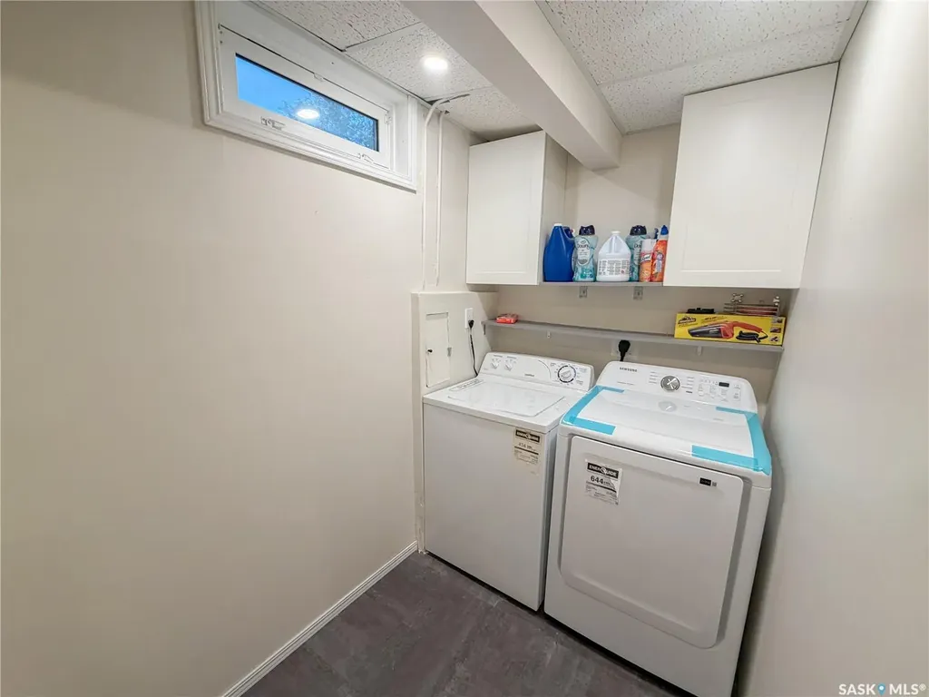 1128 Mckercher Drive Saskatoon SK S7H 4Y7