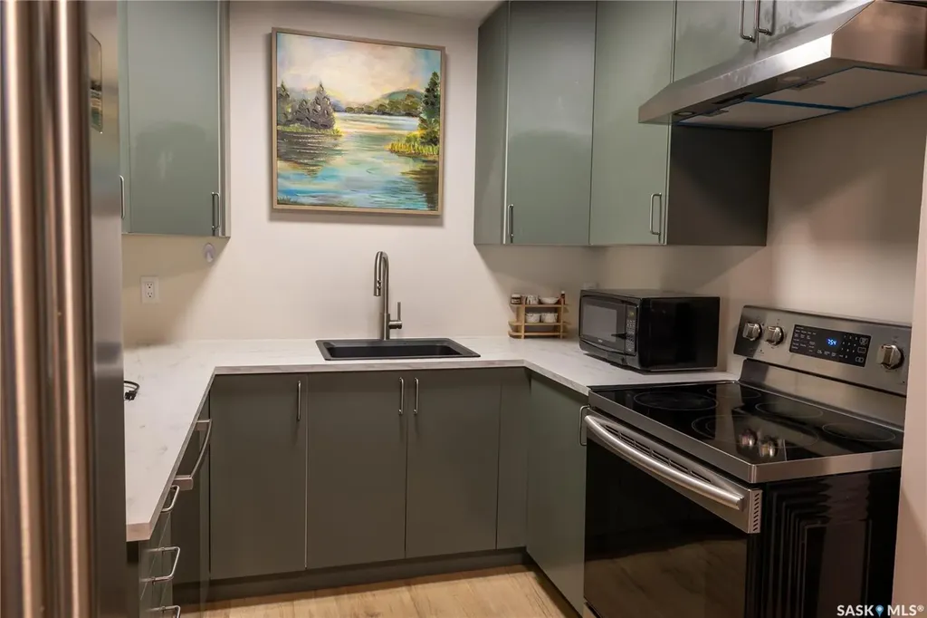 1128 Mckercher Drive Saskatoon SK S7H 4Y7