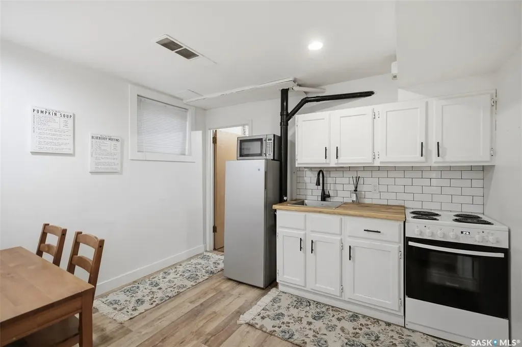 720 Temperance Street Saskatoon SK S7N 0M7