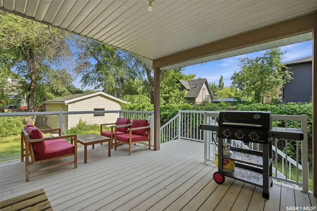 720 Temperance Street Saskatoon SK S7N 0M7