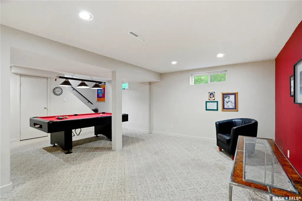 1601 Morgan Avenue Saskatoon SK S7H 2R2
