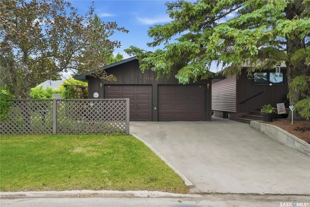 1601 Morgan Avenue Saskatoon SK S7H 2R2