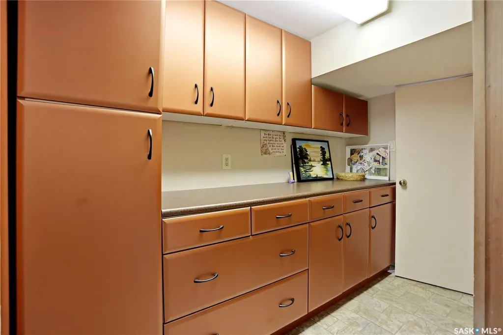 1601 Morgan Avenue Saskatoon SK S7H 2R2