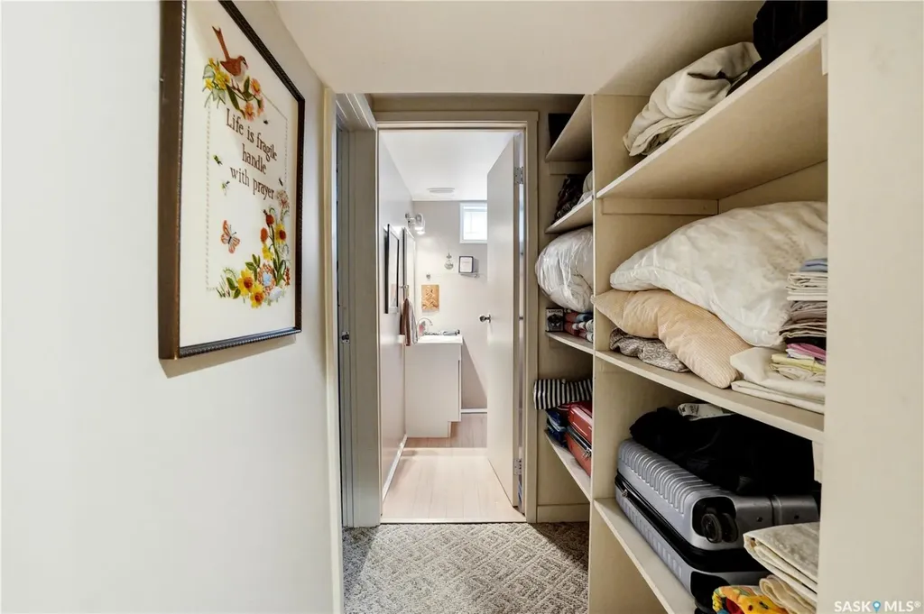 1601 Morgan Avenue Saskatoon SK S7H 2R2