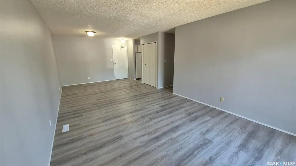6585 Rochdale Boulevard Regina SK S4X 2Z1