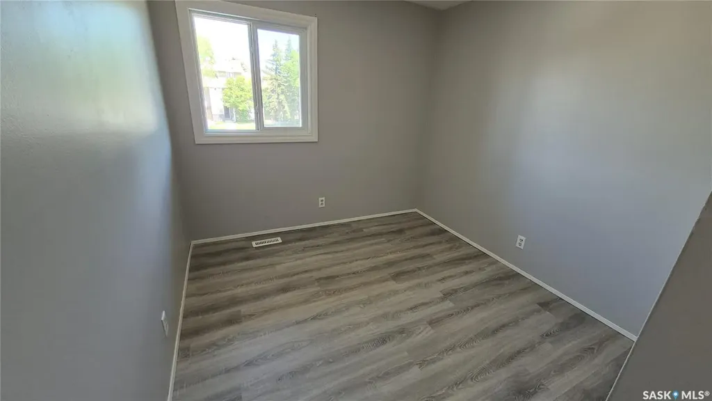 6585 Rochdale Boulevard Regina SK S4X 2Z1