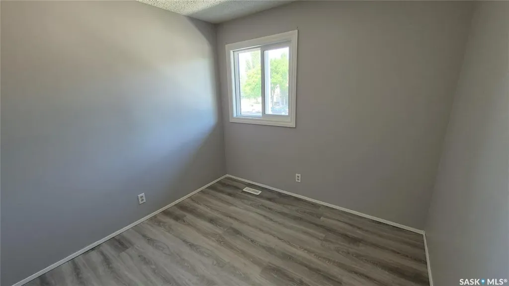 6585 Rochdale Boulevard Regina SK S4X 2Z1
