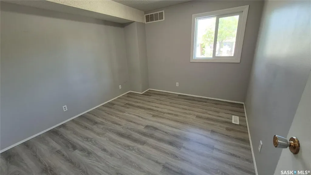6585 Rochdale Boulevard Regina SK S4X 2Z1