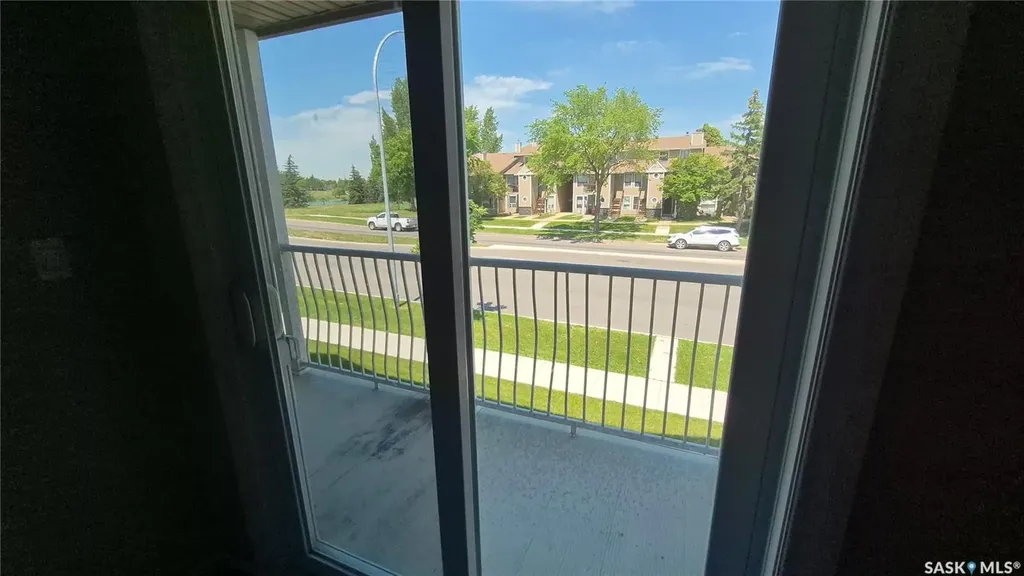6585 Rochdale Boulevard Regina SK S4X 2Z1