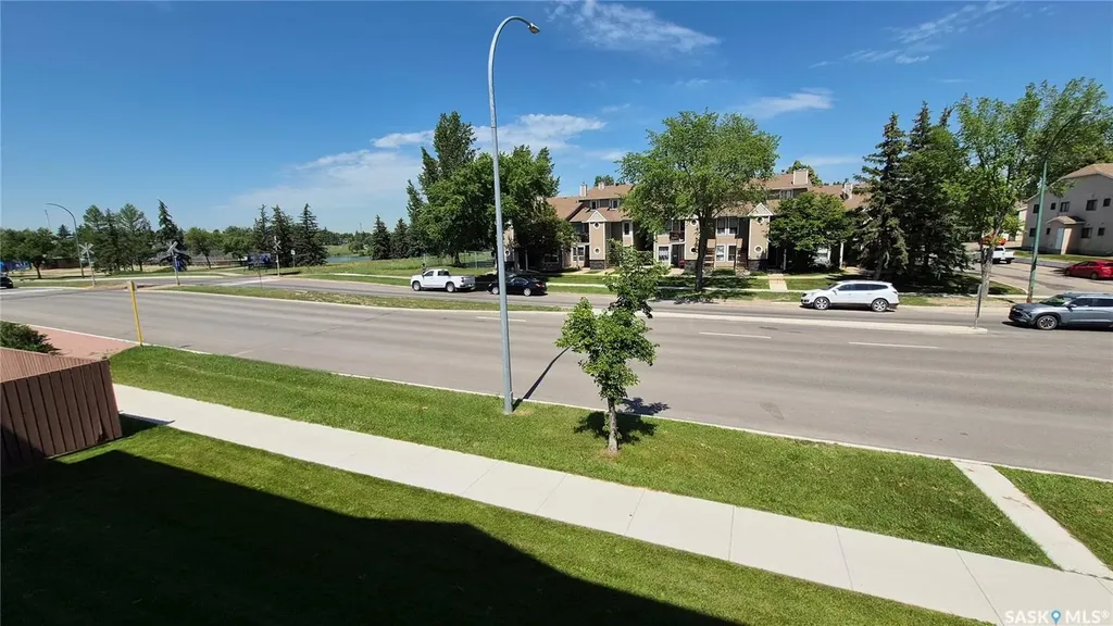 6585 Rochdale Boulevard Regina SK S4X 2Z1