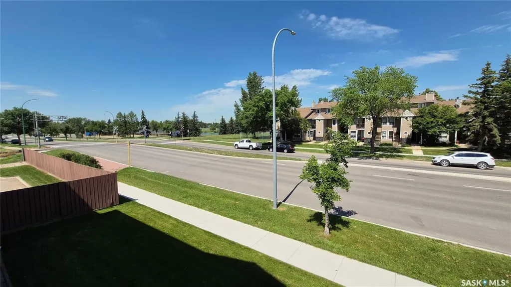 6585 Rochdale Boulevard Regina SK S4X 2Z1