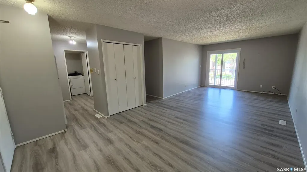6585 Rochdale Boulevard Regina SK S4X 2Z1
