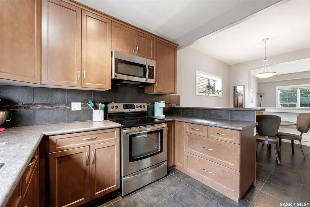 3660 Green Moss Lane Regina SK S4V 1M2