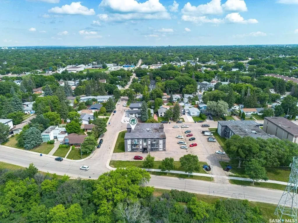2106 Ste Cecilia Avenue Saskatoon SK S7M 0P2