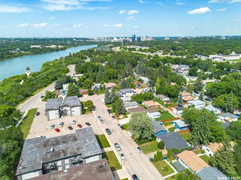 2106 Ste Cecilia Avenue Saskatoon SK S7M 0P2